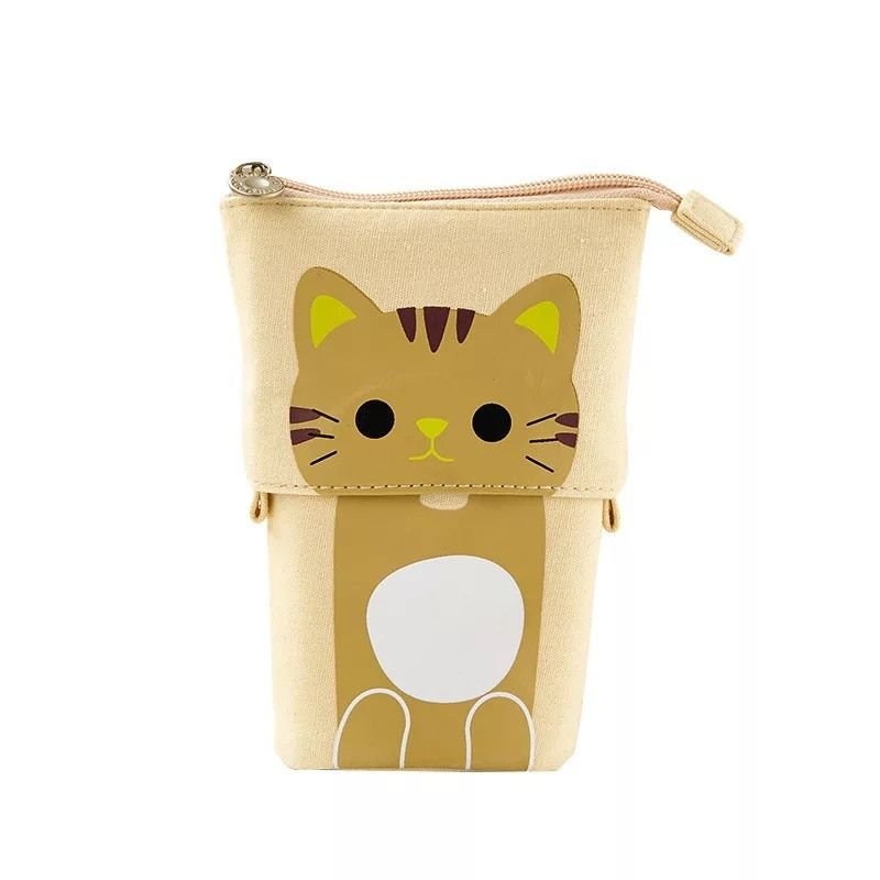 Gatito marrón