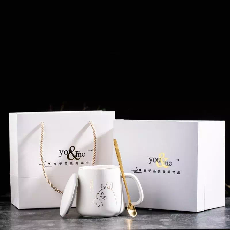 Caja de regalo blanco